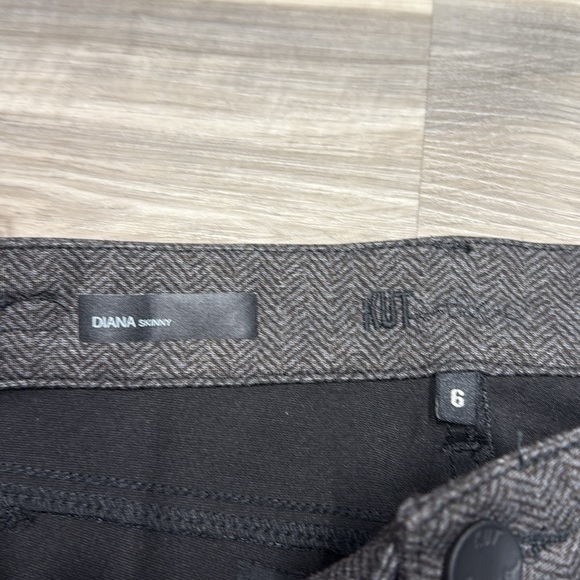 🚩 Kut from the kloth Diane skinny Stylish Gray Pants size 6 - Picture 6 of 10